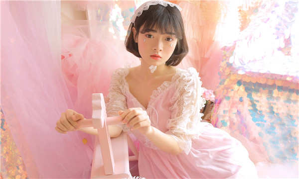 青田供卵试管代怀生子多少钱？这一直是很多不孕不育家庭关注的话题。在中国，不孕不育的发生率越来越高，根据《中国不孕不育现状调研报告》显示，育龄夫妇的不孕不育率从20年前的3%增长至现在的12.5%-18.2%，患者人数高达6000万以上。在这样的背景下，许多家庭通过供卵试管来实现自己的生育梦想。那么，供卵试管代怀生子的费用到底是多少呢？